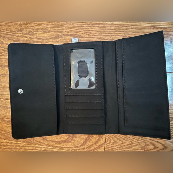 Guess Novelty wallet (limited edition) - Picture 2 of 6